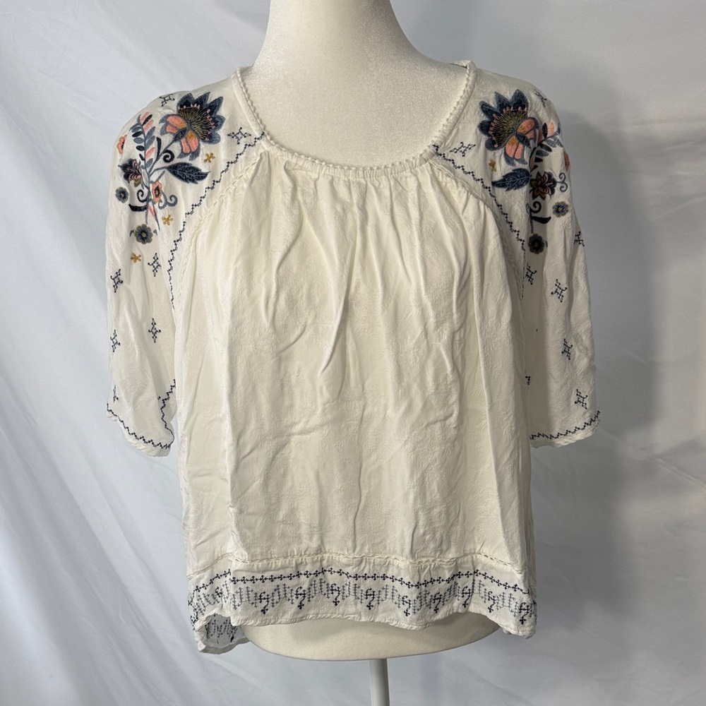 Knox Rose Cream Blouse with Floral Embroidery
